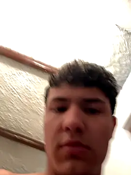 Snapshot of El_awo_ chatting on 10.14.25 El awo  online show from 10.14.25