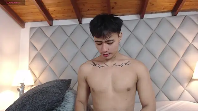 Clement Reyes online show from 09.27.25