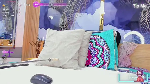 Anabacker01 online show from 10.31.25