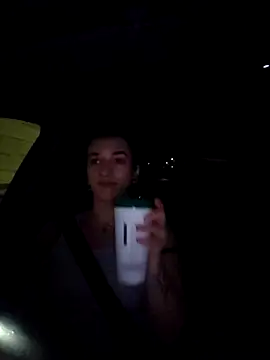 Snapshot of laradoom chatting on 03.16.26 laradoom online show from 03.16.26