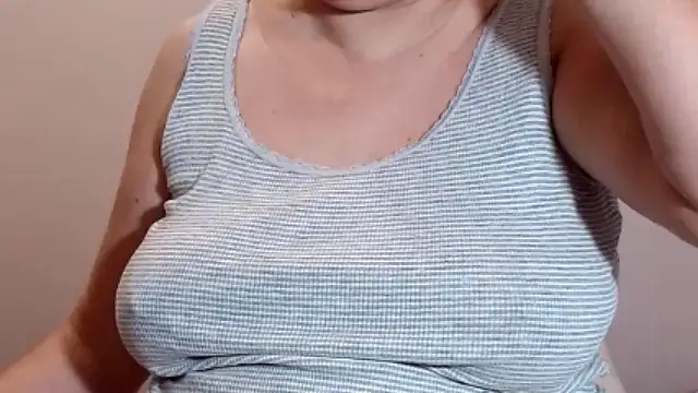 Snapshot of NastyAssxx chatting on 10.01.25 NastyAssxx online show from 10.01.25