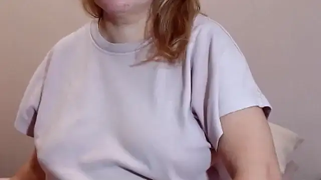 Snapshot of NastyAssxx chatting on 10.24.25 NastyAssxx online show from 10.24.25