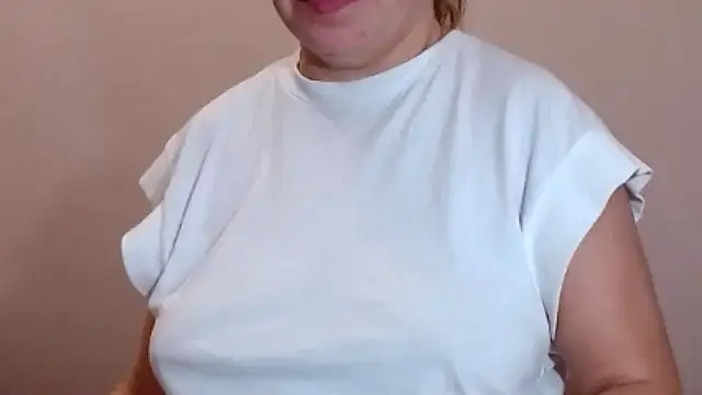 Snapshot of NastyAssxx chatting on 11.09.25 NastyAssxx online show from 11.09.25