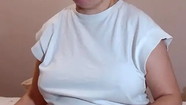 Snapshot of NastyAssxx chatting on 12.03.25 NastyAssxx online show from 12.03.25