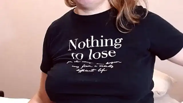 Snapshot of NastyAssxx chatting on 12.04.25 NastyAssxx online show from 12.04.25