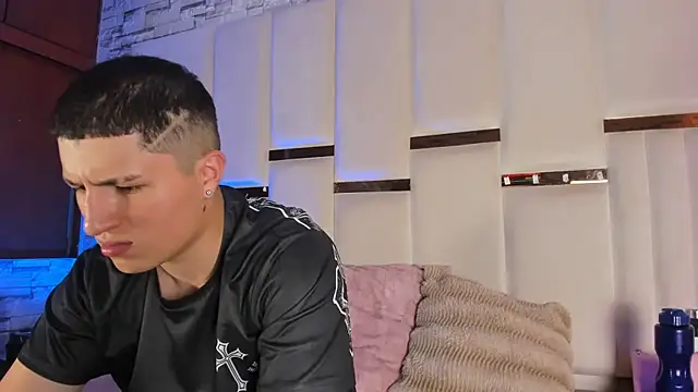 ANLLELOAndANGELA online show from 04.18.26