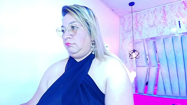 MaylinRosse  online show from 10.21.25