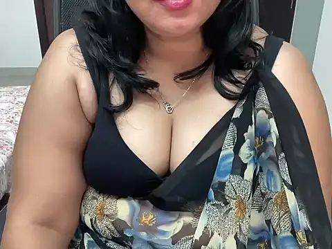 Snapshot of divya-jannu chatting on 07.29.26 divya-jannu online show from 07.29.26