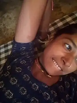 Snapshot of Hot_reshmaji chatting on 06.18.26 Hot reshmaji online show from 06.18.26