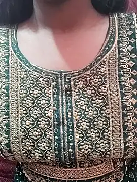 pari rani7 online show from 11.15.25