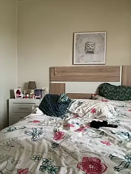 Snapshot of VyC7564 chatting on 04.13.26 VyC7564 online show from 04.13.26