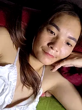 phuongxinhxan online show from 10.21.25