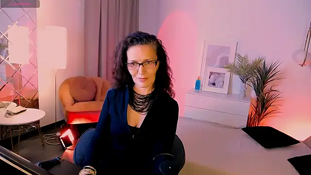 Irene Marlow online show from 09.22.25