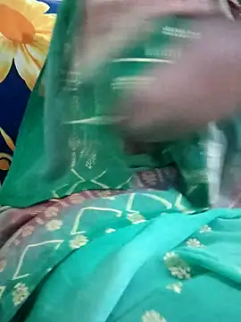 sweetqueen143 online show from 10.24.25