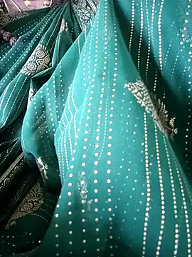 sweetqueen143 online show from 10.25.25