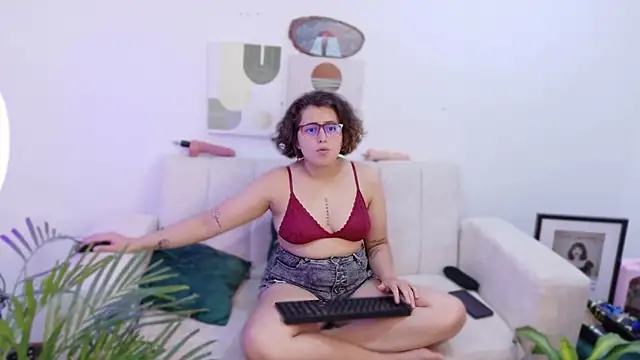 dirty feelena online show from 10.19.25