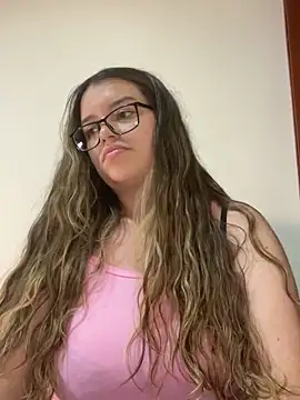 Aphrill online show from 10.10.25