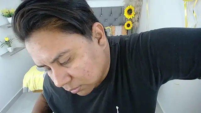 Snapshot of hotlesby_valery chatting on 10.07.25 hotlesby valery online show from 10.07.25