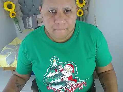 Snapshot of hotlesby_valery chatting on 11.12.25 hotlesby valery online show from 11.12.25