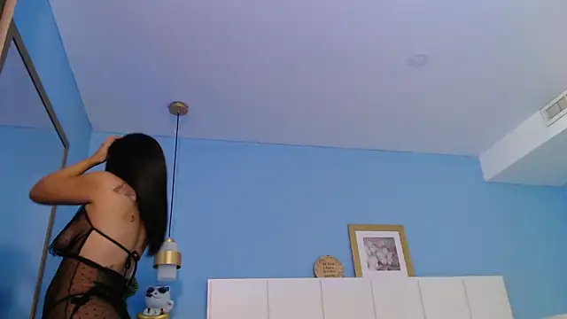 PenelopeBond online show from 09.26.25