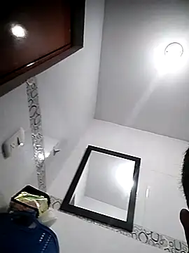 Snapshot of Mohamedxxx13 chatting on 09.27.25 Mohamedxxx13 online show from 09.27.25