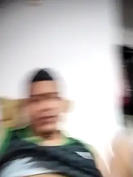 Snapshot of Mohamedxxx13 chatting on 09.28.25 Mohamedxxx13 online show from 09.28.25