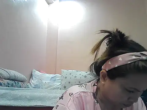 Snapshot of Amarrahlyn chatting on 06.05.26 Amarrahlyn online show from 06.05.26