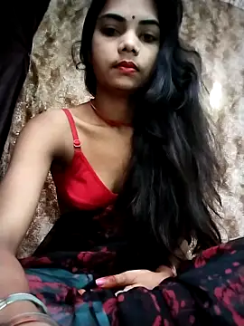 Snapshot of PRACHI-743 chatting on 10.21.25 PRACHI-743 online show from 10.21.25