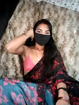 Snapshot of PRACHI-743 chatting on 11.04.25 PRACHI-743 online show from 11.04.25