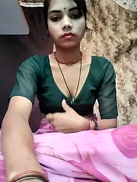 Snapshot of PRACHI-743 chatting on 11.26.25 PRACHI-743 online show from 11.26.25