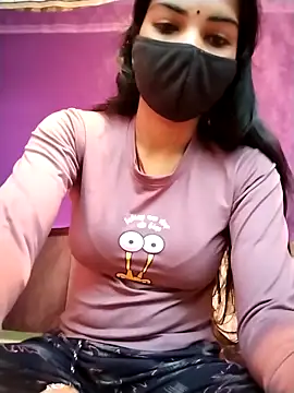 PRACHI-743 online show from 02.18.26