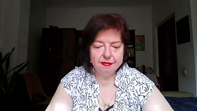 Snapshot of Violet_Pulse chatting on 06.18.26 Violet Pulse online show from 06.18.26