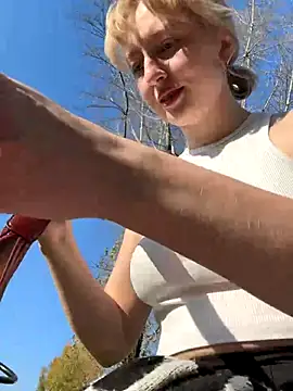 RonnieKiss online show from 09.26.25