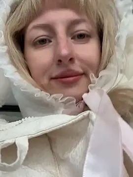 RonnieKiss online show from 10.06.25