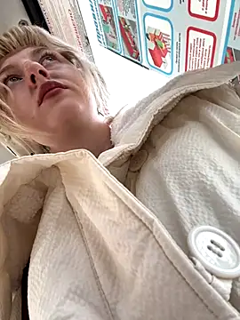 RonnieKiss online show from 10.11.25