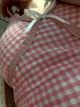 RonnieKiss online show from 11.23.25