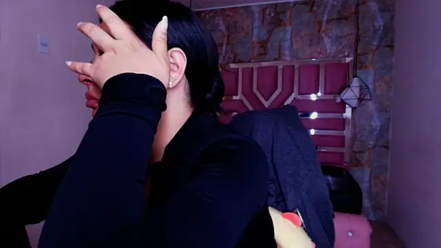 lorem adams online show from 09.22.25