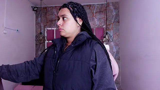 lorem adams online show from 11.03.25