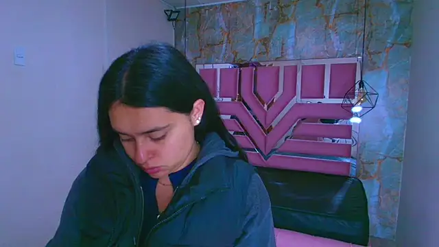 lorem adams online show from 11.17.25