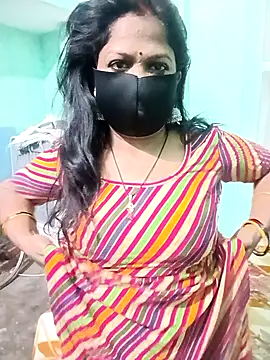 Mona darling21 online show from 12.20.25