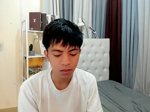 Snapshot of jayxxxlovescock chatting on 04.08.26 jayxxxlovescock online show from 04.08.26