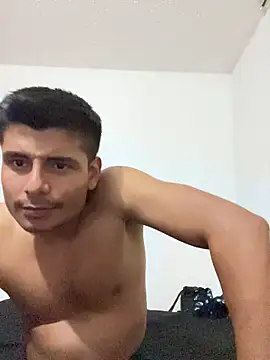 Snapshot of AnotherJuan_ chatting on 05.12.26 AnotherJuan online show from 05.12.26