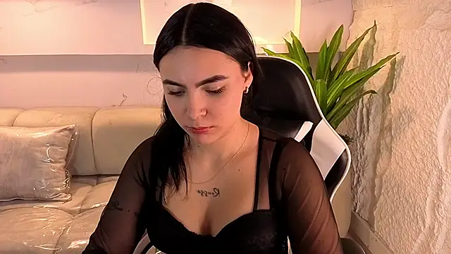 scarlett smith tp online show from 12.16.25