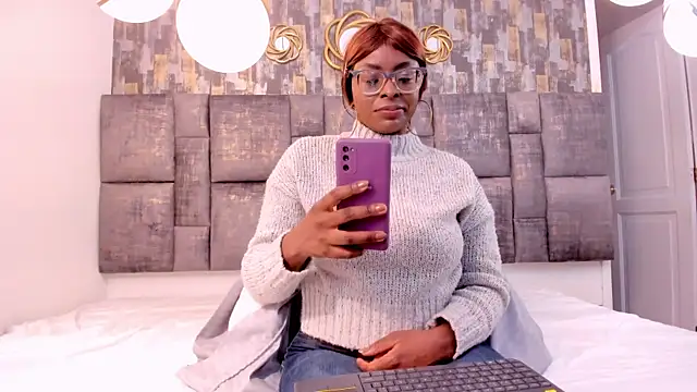 LolaJenkinss online show from 10.09.25