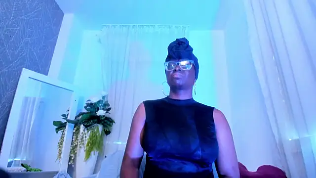 LolaJenkinss online show from 10.15.25