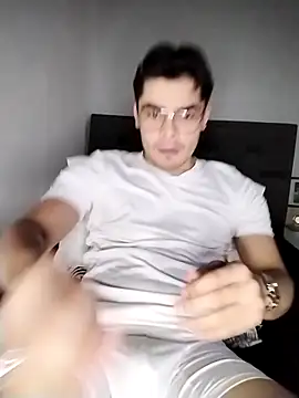 Snapshot of Mason_grey chatting on 11.08.25 Mason grey online show from 11.08.25