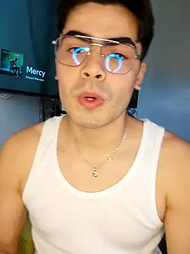 Snapshot of Mason_grey chatting on 11.10.25 Mason grey online show from 11.10.25