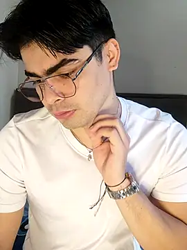 Snapshot of Mason_grey chatting on 11.19.25 Mason grey online show from 11.19.25