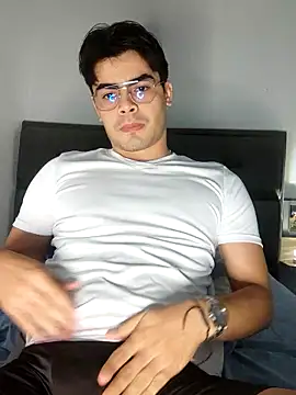 Snapshot of Mason_grey chatting on 11.20.25 Mason grey online show from 11.20.25