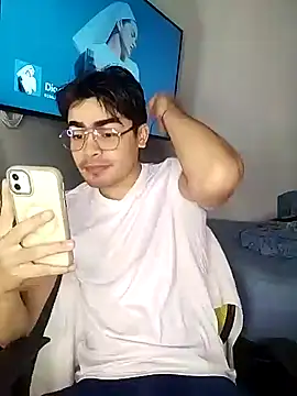 Snapshot of Mason_grey chatting on 11.25.25 Mason grey online show from 11.25.25